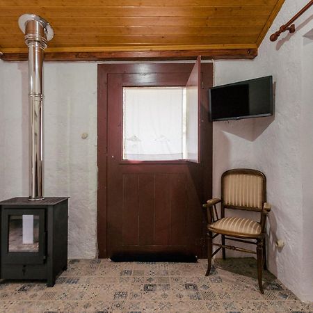 Гостевой дом Casa Lavoura Em Requeixo Селорику-ди-Башту Экстерьер фото